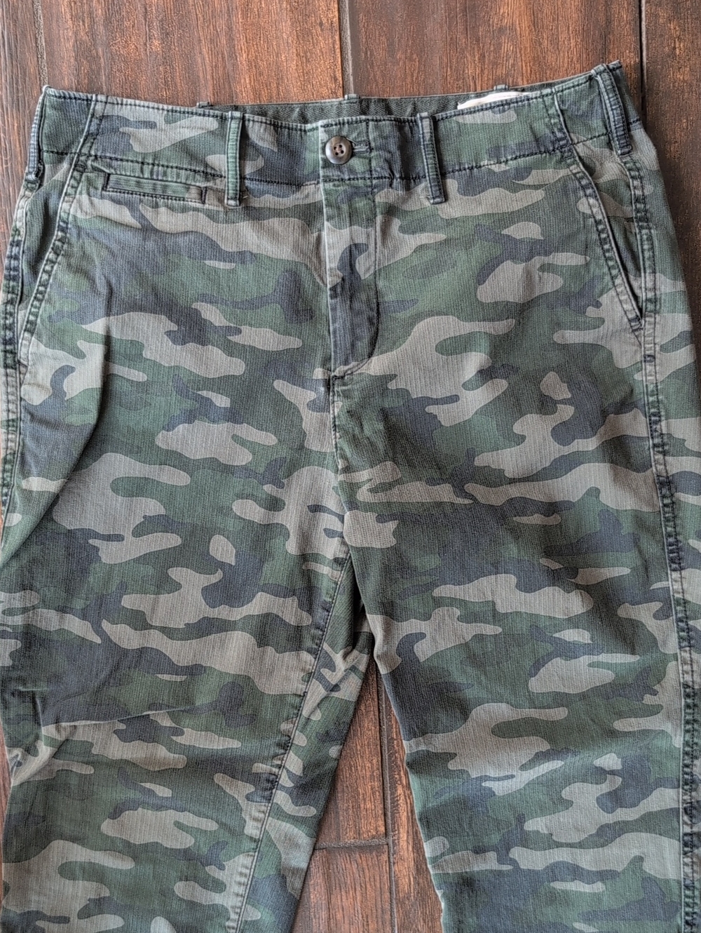 Gap Khakis Camouflage Print Straight Leg Pants Flat Pockets - Women's 8 - Picture 2 of 7